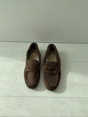 GAP Brown Sherpa-Trim Penny Loafers for Women